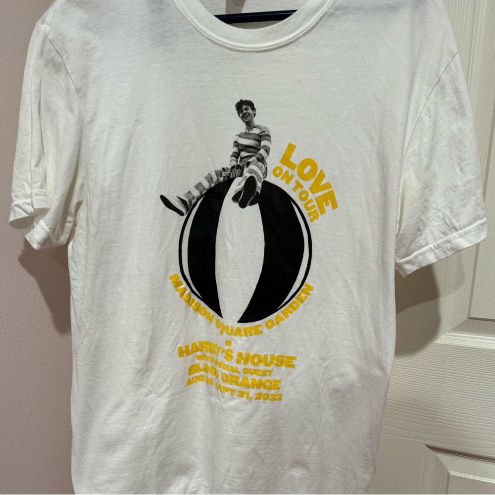 Harry Styles Love On Tour MSG T-shirt - Picture 2 of 4